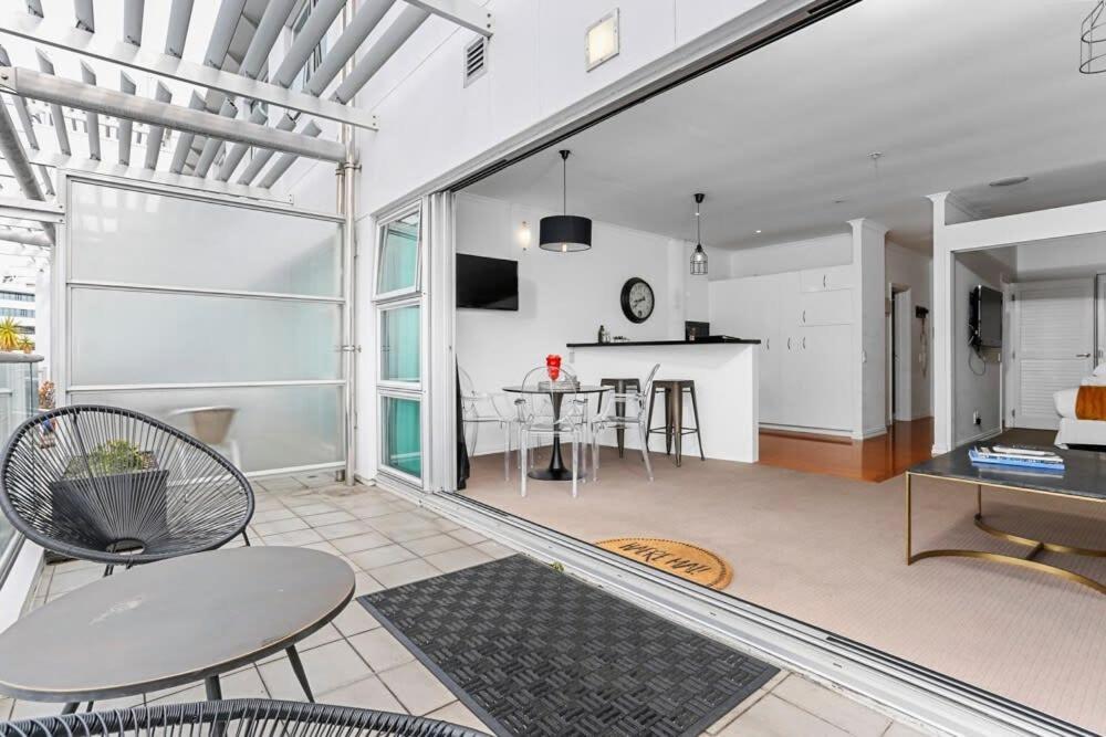 Funky One Bedroom Apartment On Princes Wharf Auckland Esterno foto